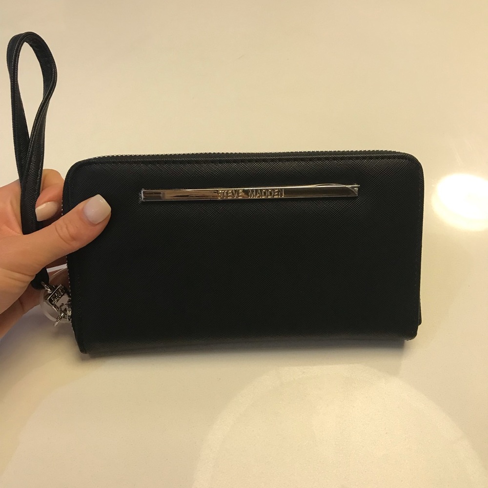 Steve Madden Wallet